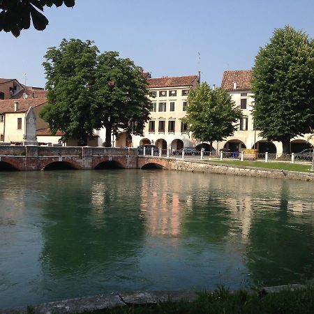 Holiday Treviso Suite Lombardi Экстерьер фото